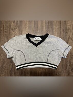 Vintage Mariposa Crop